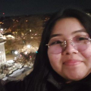 Meet your Posher, Alexandra